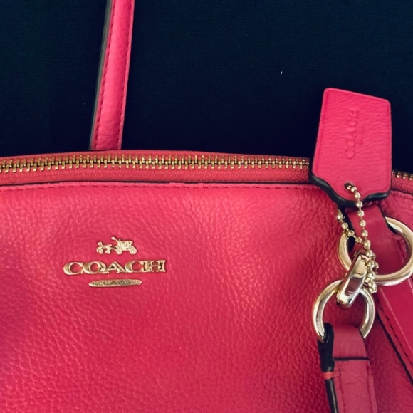 Coach Kelsey Pebbled Leather Medium Crossbody Satchel Tote - Dahlia Pink - Picture 6 of 8